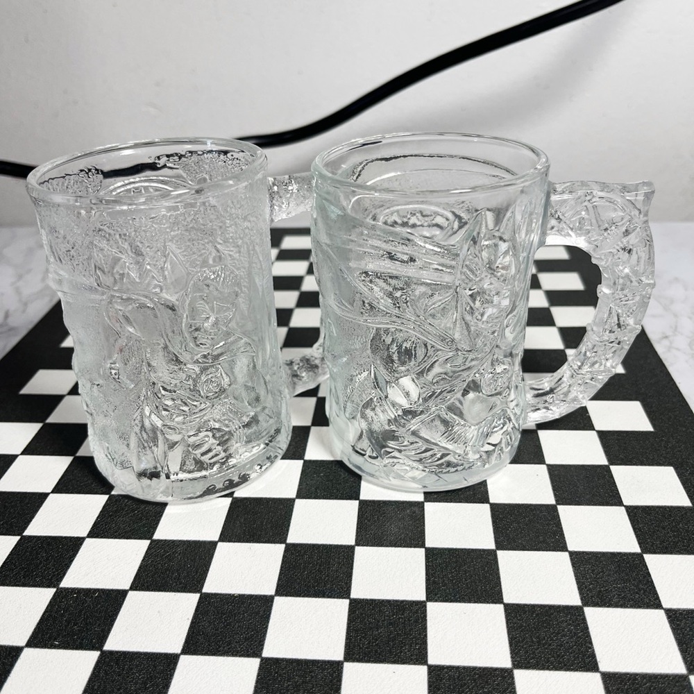 Vintage 1995 McDonalds Batman Forever Glass Mugs Set Batman Robin DC Comics - Picture 2 of 10